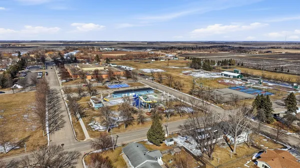 $245,000 | 1211 Hall Avenue, Breckenridge, MN 56520