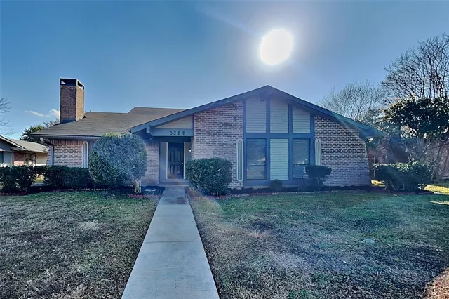 $2,545 | 3328 Fontaine Street, Plano, TX 75075