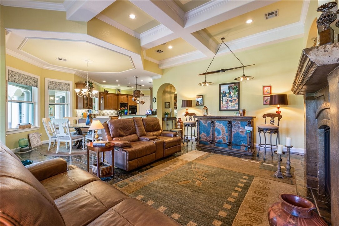 1021 Park Ridge Circle McGregor, TX 76657 - Photo 11 of 48