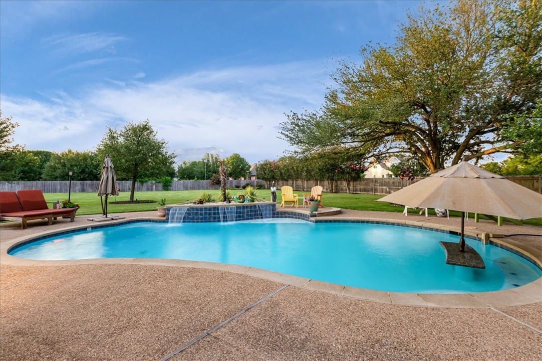 1021 Park Ridge Circle McGregor, TX 76657 - Photo 41 of 48