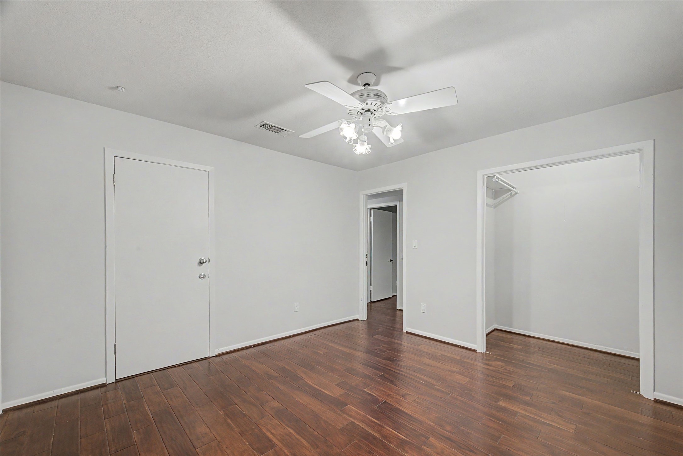 2723 Nottingham Street Houston, TX 77005 - Photo 38 of 47