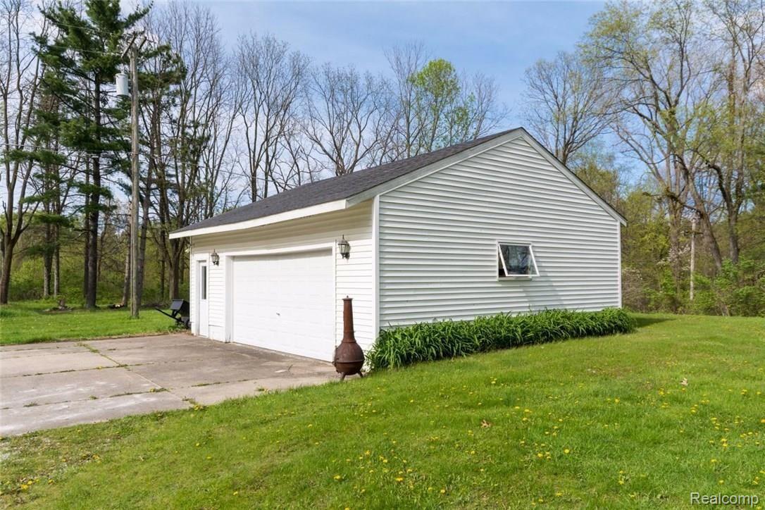 8080 Chamberlin Road Dexter, MI 48130 - Photo 21 of 22 21.jpg