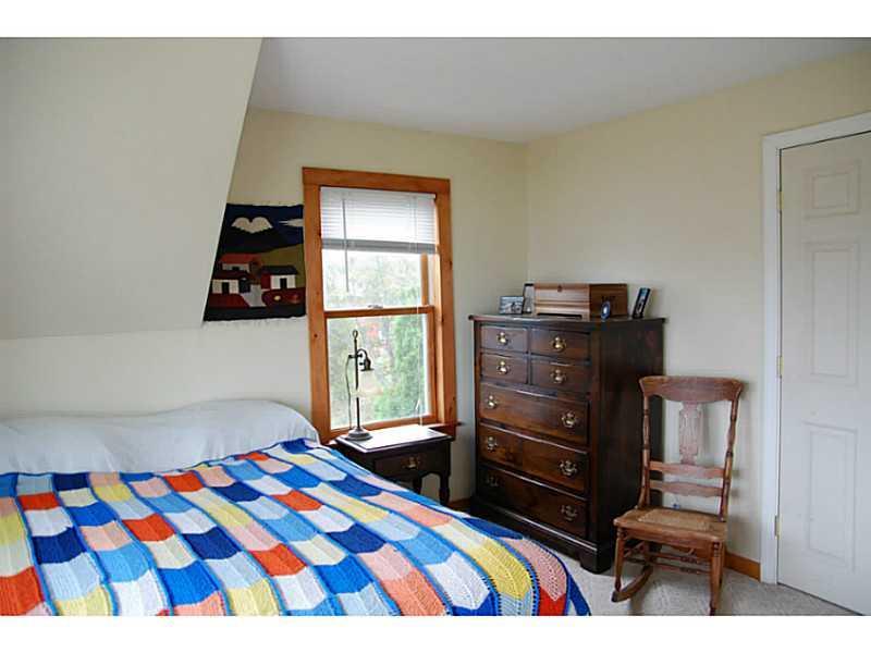 16 Barker Point Road Harpswell, ME 04003 - Photo 10 of 21 Bedroom.