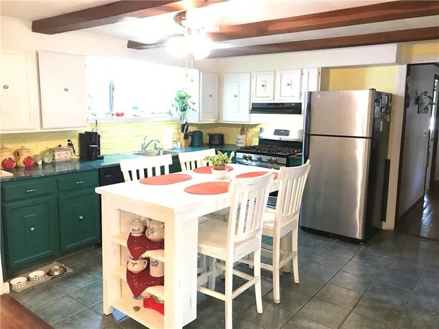 $475,000 | 179 Ln 4, Warwick, RI 02888