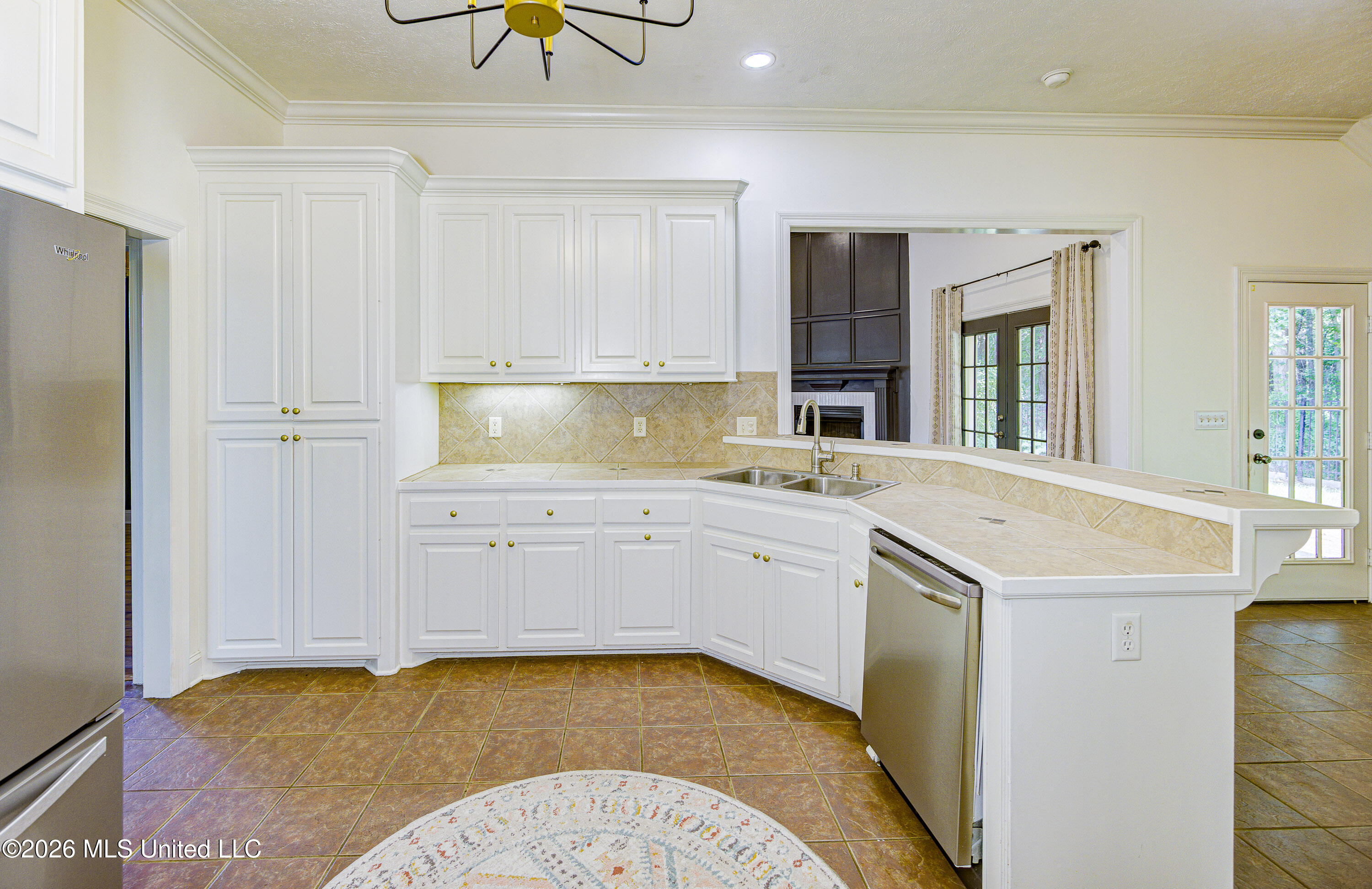 137 Baileys Ridge Circle Clinton, MS 39056 - Photo 16 of 67 15 Kitchen 2