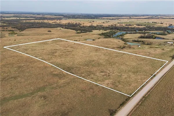 $125,000 | 2 230th Road, Nowata, OK 74048