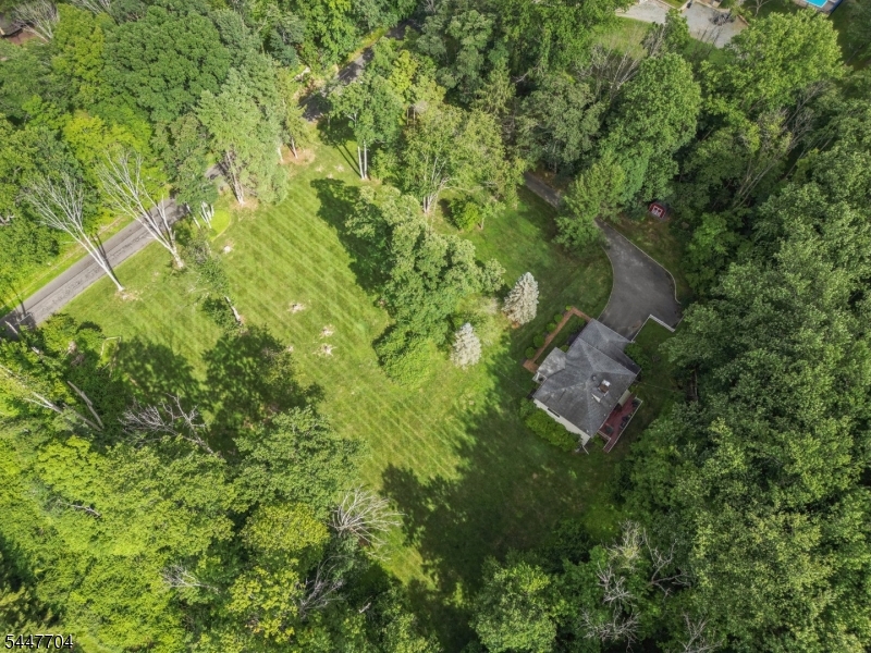 6 Cowie Road Chester, NJ 07930 - Photo 25 of 25 Gallery Image 25