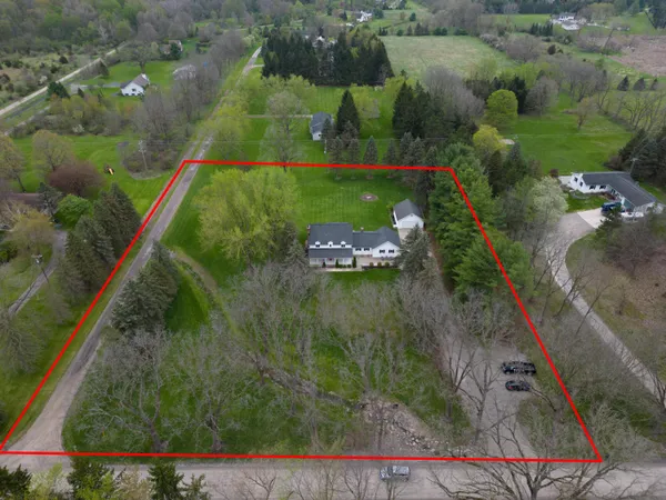 $699,900 | 6121 Saline Waterworks Road, Saline, MI 48176