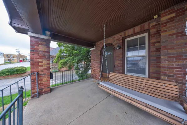 $229,900 | 310 East 5th Street, Jasper, IN 47546