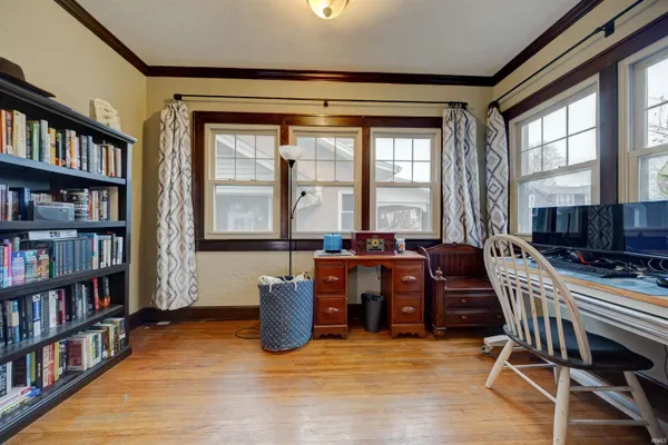 $229,900 | 310 East 5th Street, Jasper, IN 47546