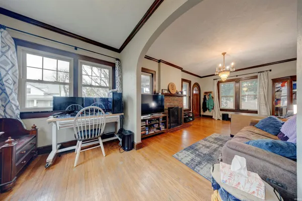 $229,900 | 310 East 5th Street, Jasper, IN 47546