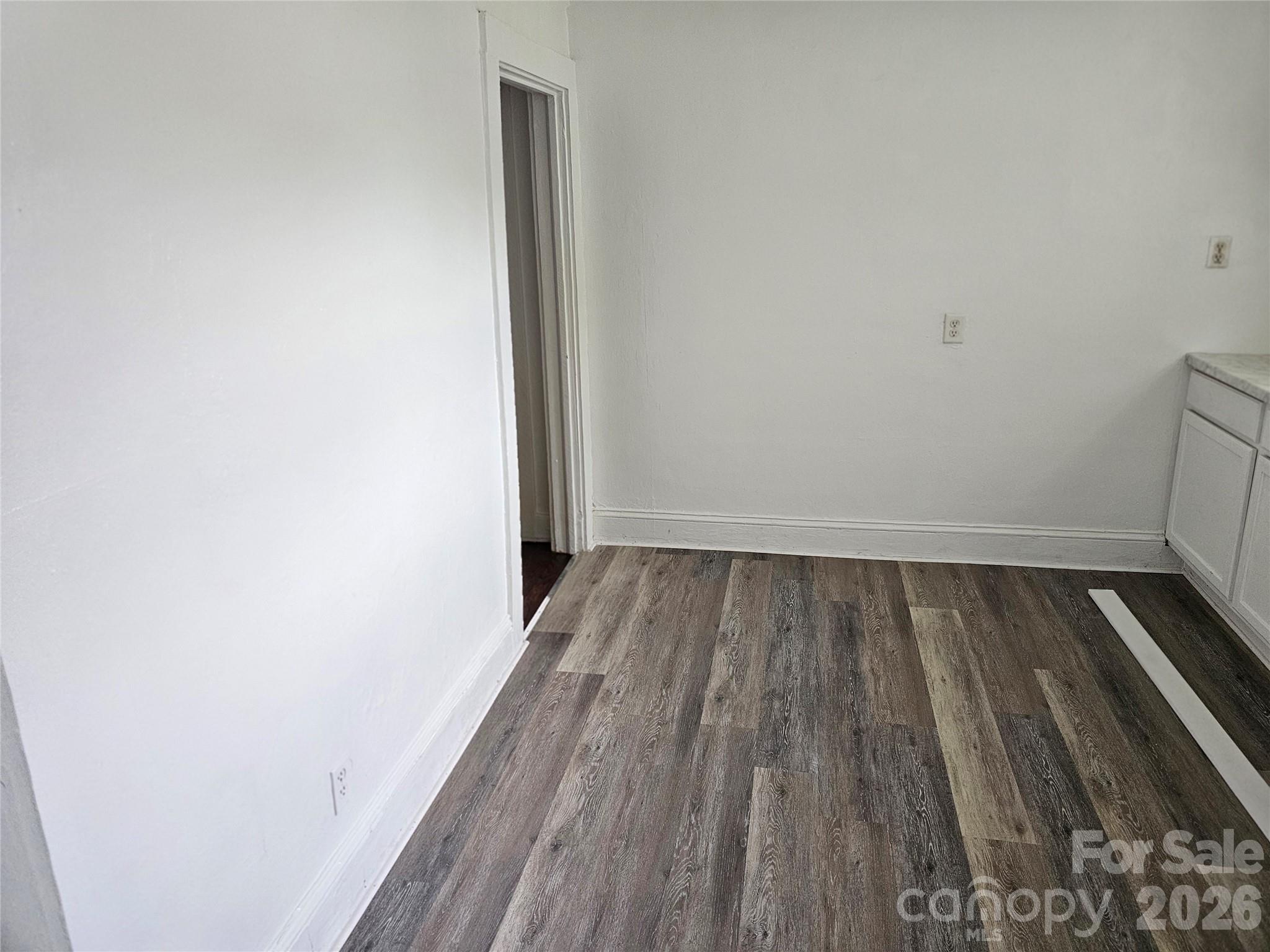 406 26th Street Southwest Hickory, NC 28602 - Photo 13 of 13
