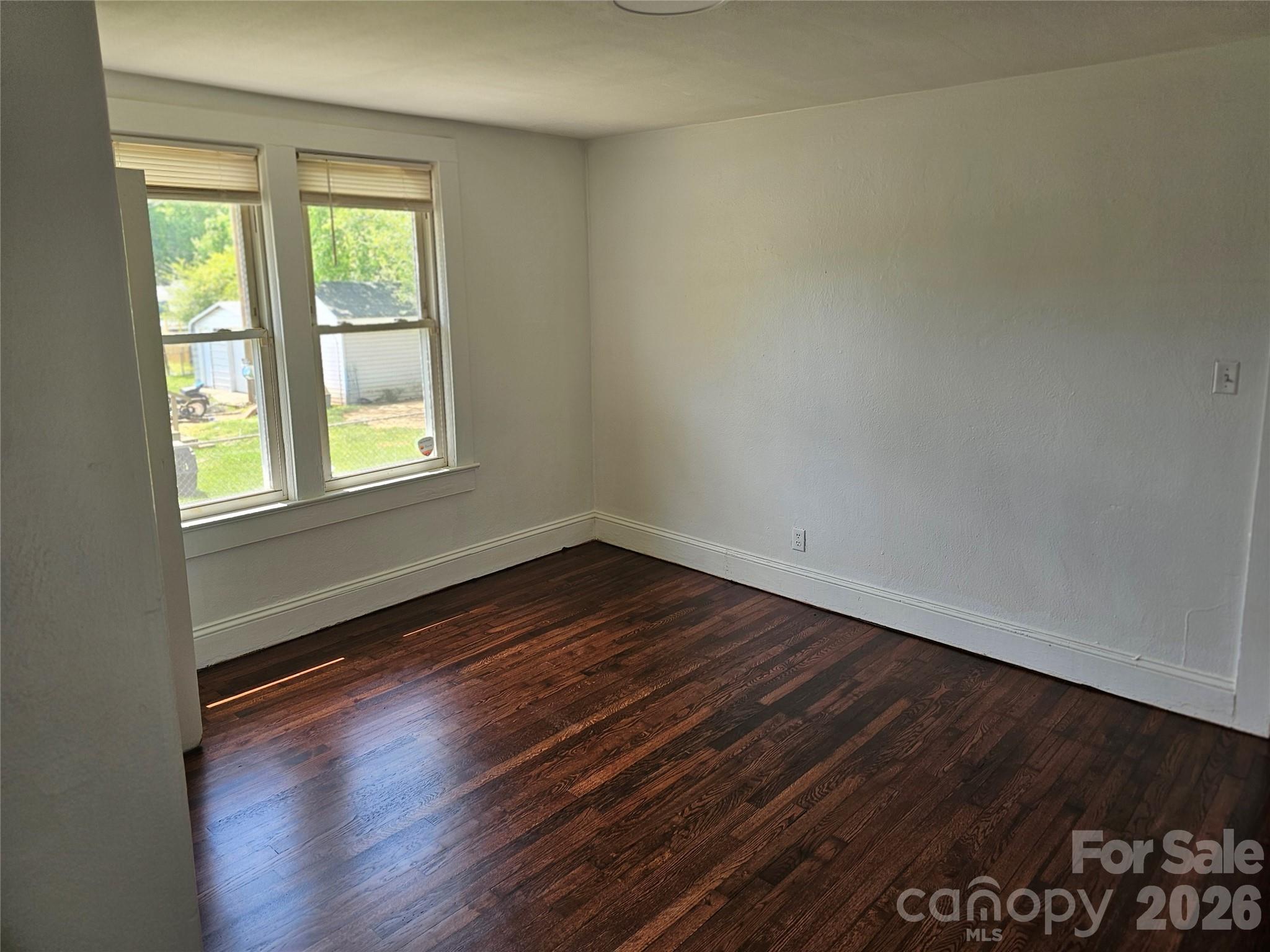 406 26th Street Southwest Hickory, NC 28602 - Photo 5 of 13