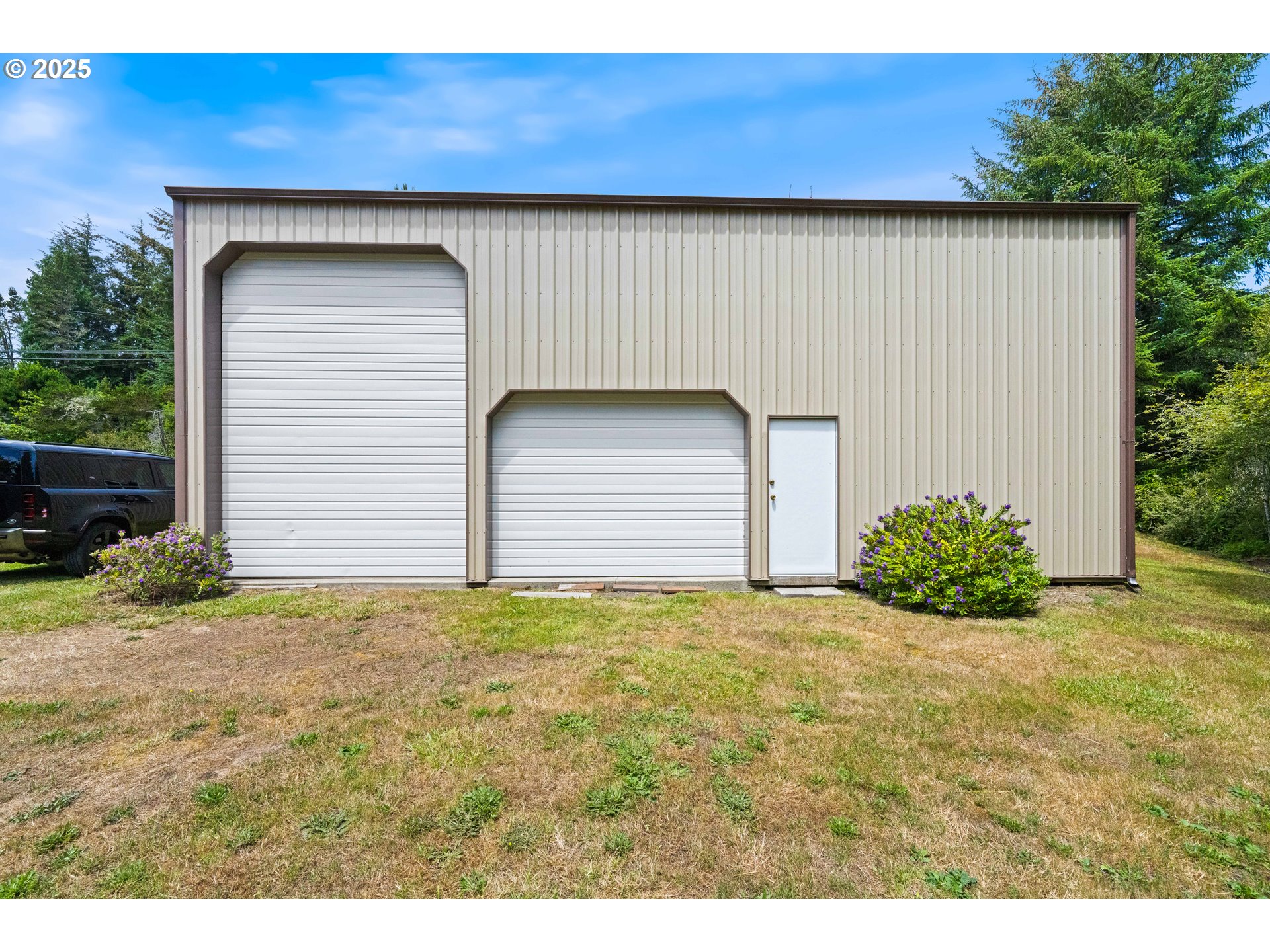 62958 Southwest 10th Road Coos Bay, OR 97420 - Photo 3 of 28 Gallery Image 3