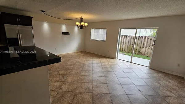 $2,750 | 20814 San Simeon Way, Unit 108, Miami, FL 33179