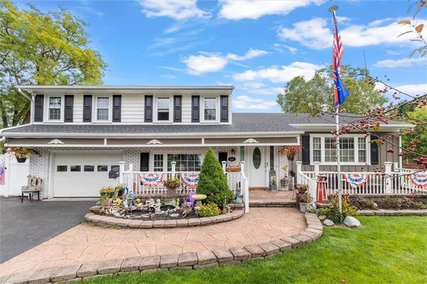 $269,900 | 146 South Avenue, Arcadia, NY 14513