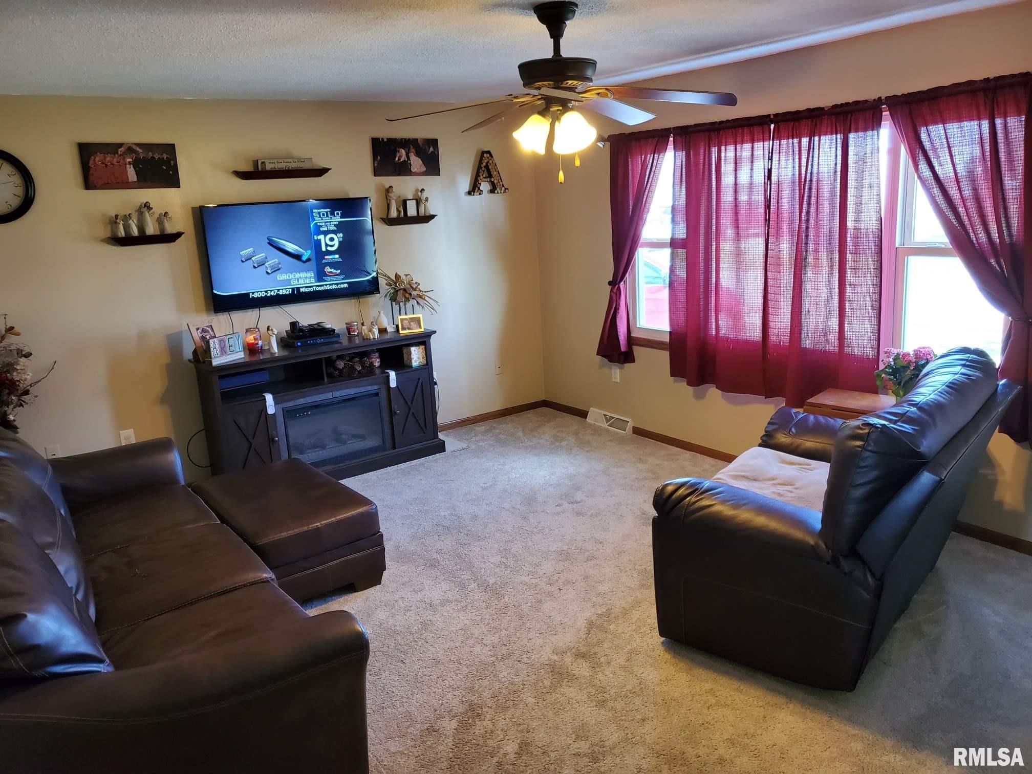 4355 Main Street Andover, IA 52701 - Photo 4 of 30 Gallery Image 4