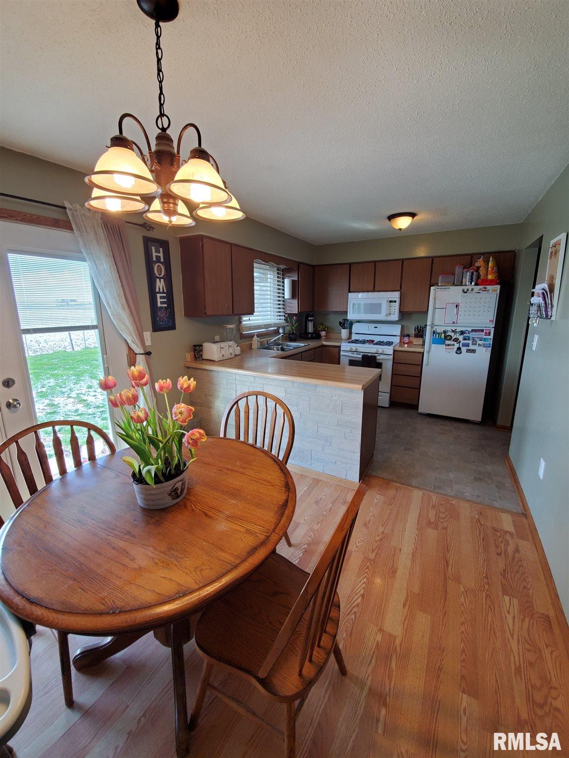 4355 Main Street Andover, IA 52701 - Photo 10 of 30 Gallery Image 10
