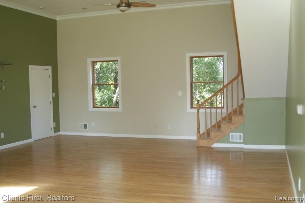 29805 Farmington Road Farmington Hills, MI 48331 - Photo 13 of 36