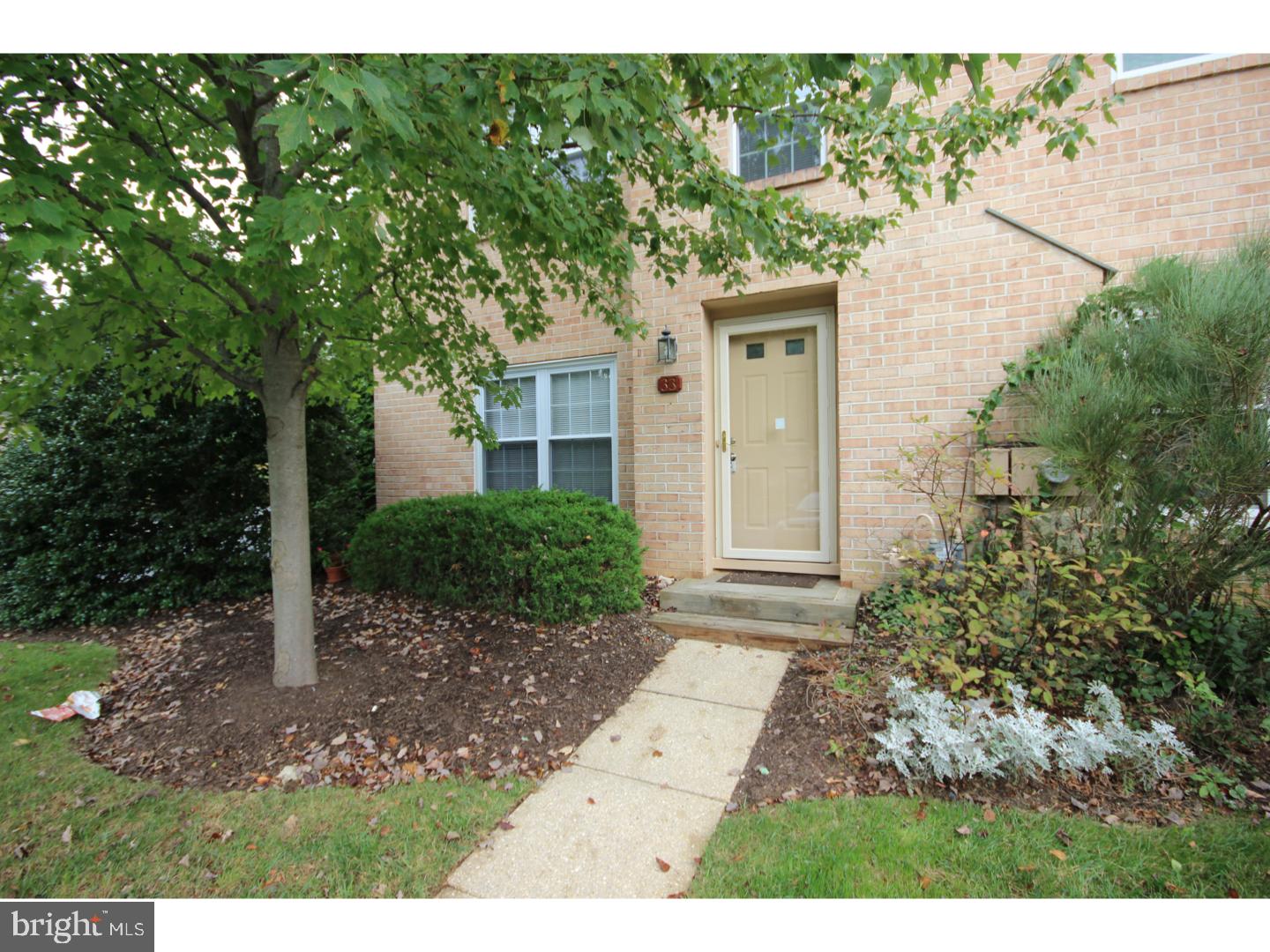 33 Rampart Drive Chesterbrook, PA 19087 - Photo 1 of 23 Gallery Image 1