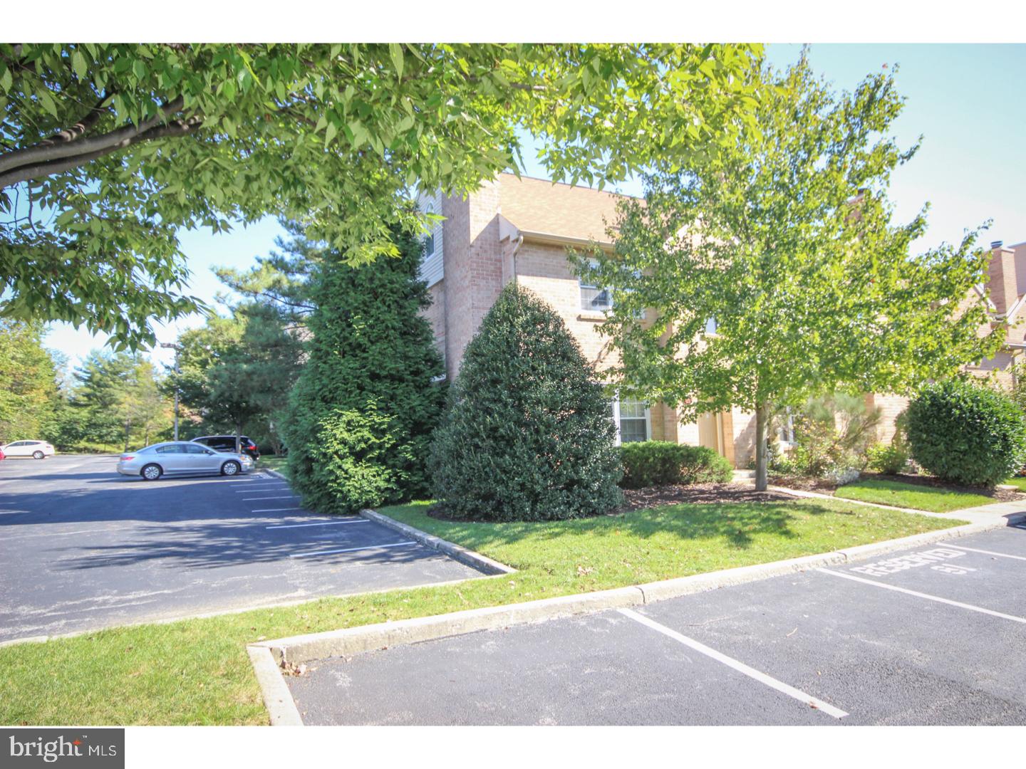 33 Rampart Drive Chesterbrook, PA 19087 - Photo 3 of 23 Gallery Image 3