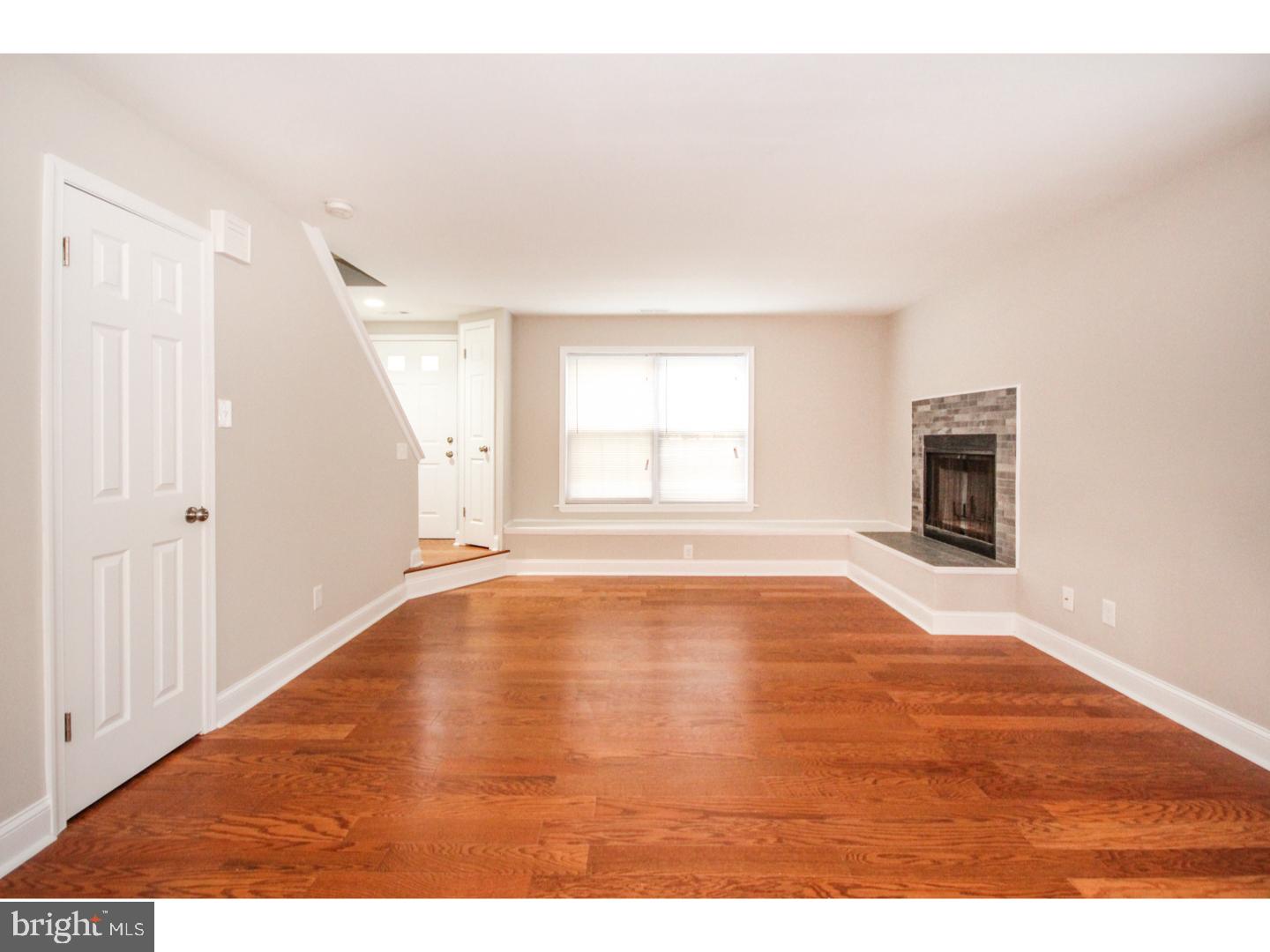 33 Rampart Drive Chesterbrook, PA 19087 - Photo 5 of 23 Gallery Image 5