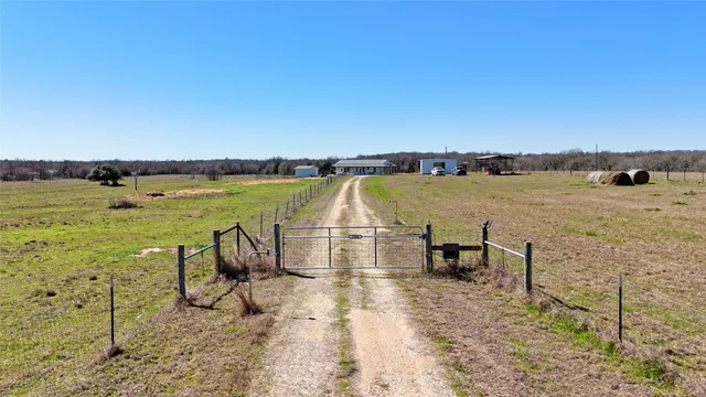 $775,000 | Undisclosed Address, Thrall, TX 76578