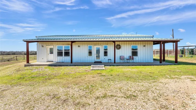 $775,000 | Undisclosed Address, Thrall, TX 76578