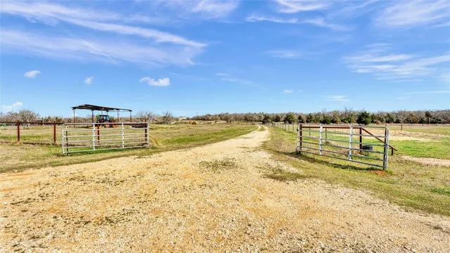 $775,000 | Undisclosed Address, Thrall, TX 76578