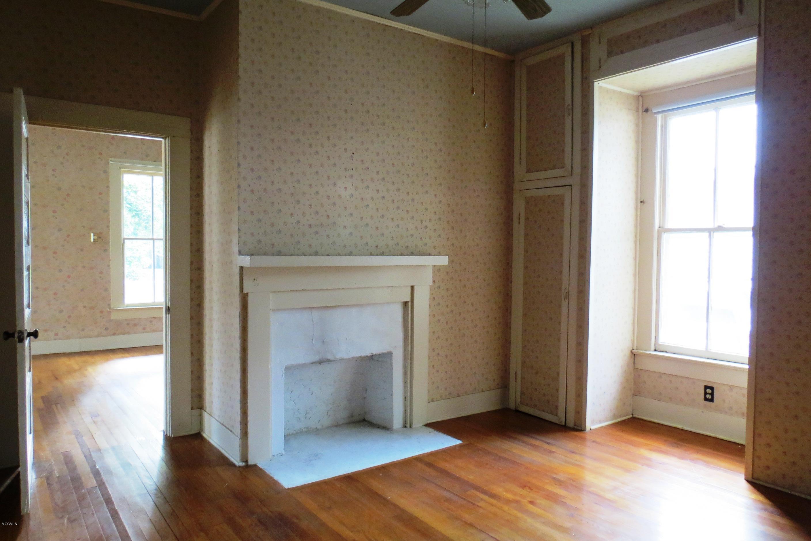 5106 Arthur Street Moss Point, MS 39563 - Photo 14 of 20 IMG_9126