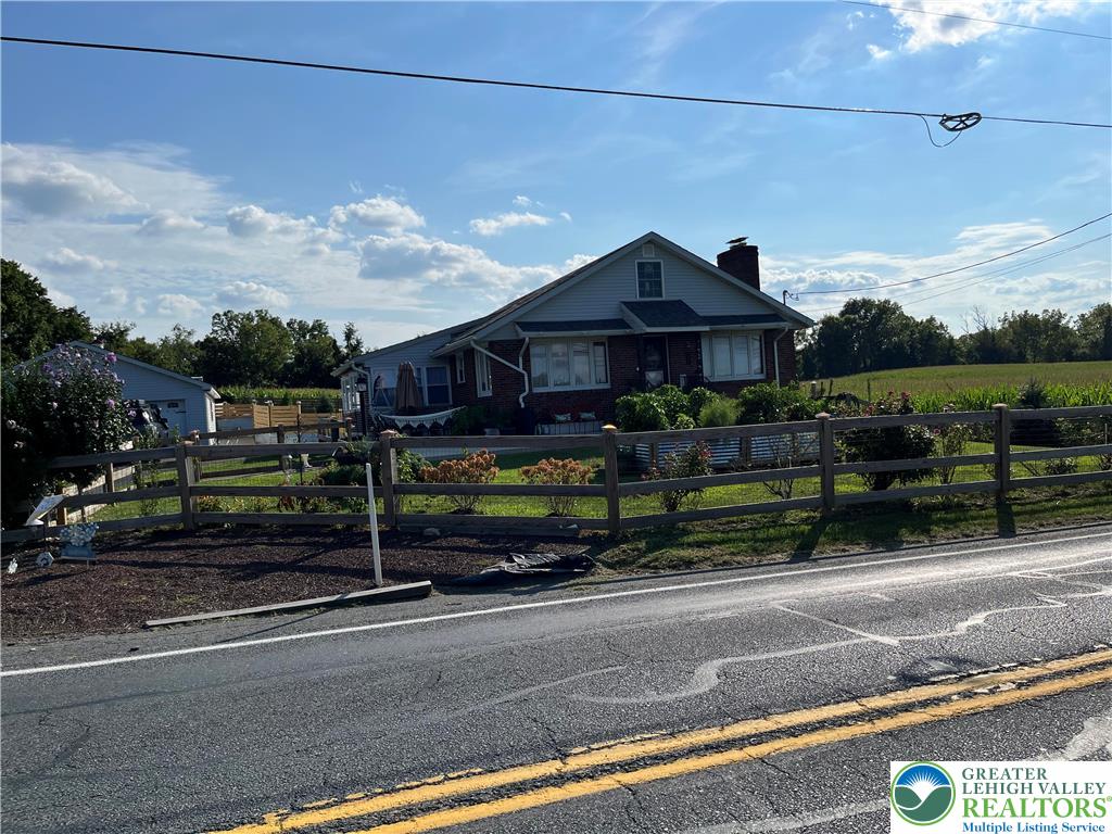 3092 Mauch Chunk Road Allentown, PA 18104 - Photo 13 of 14