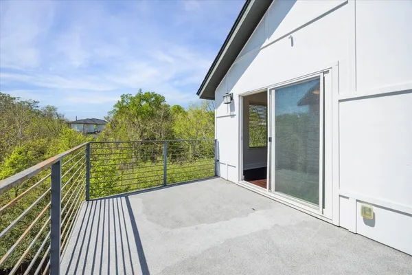 $2,495 | 1182 Ridgeway Drive, Unit B, Austin, TX 78702