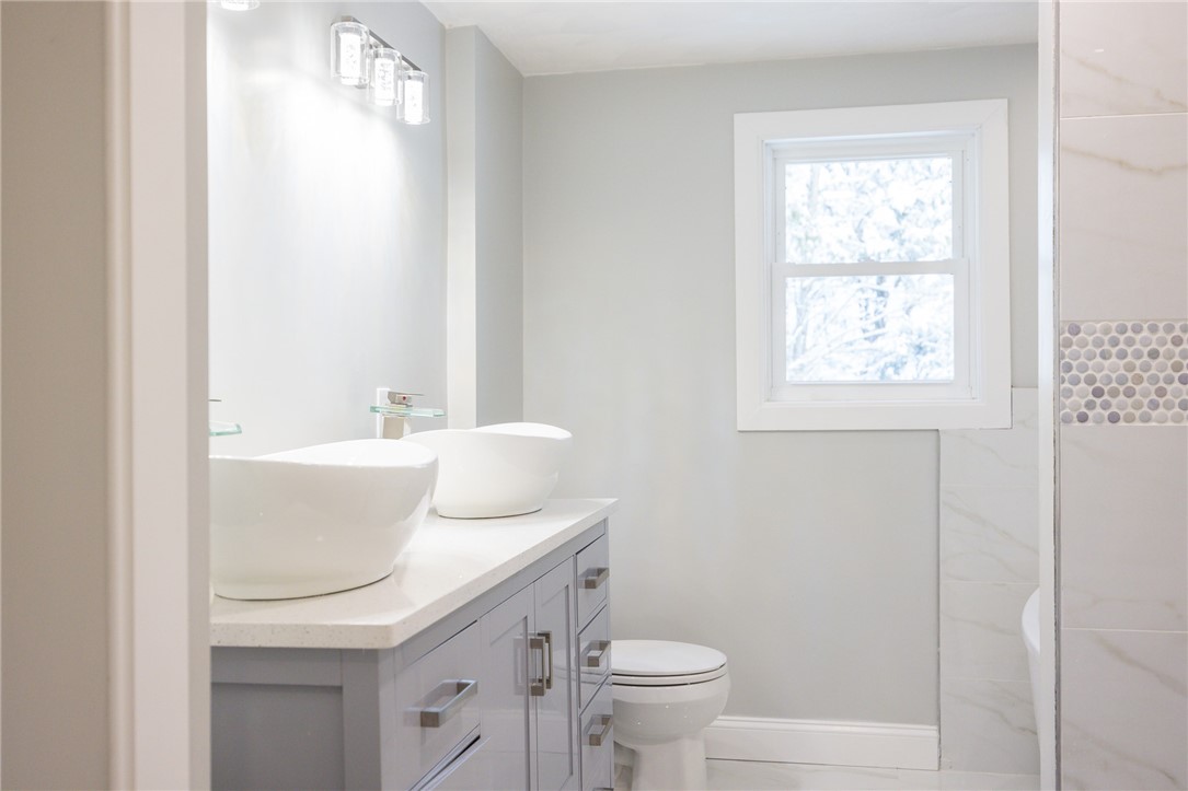 63 Bishop Hill Road Johnston, RI 02919 - Photo 20 of 29