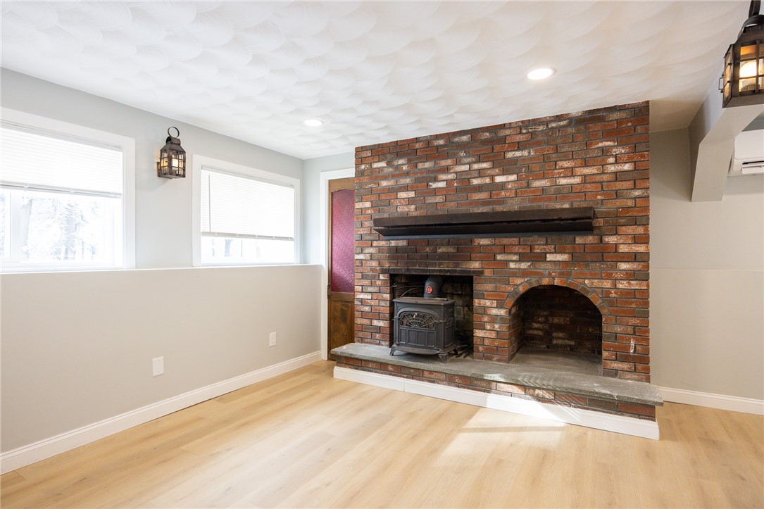 63 Bishop Hill Road Johnston, RI 02919 - Photo 23 of 29