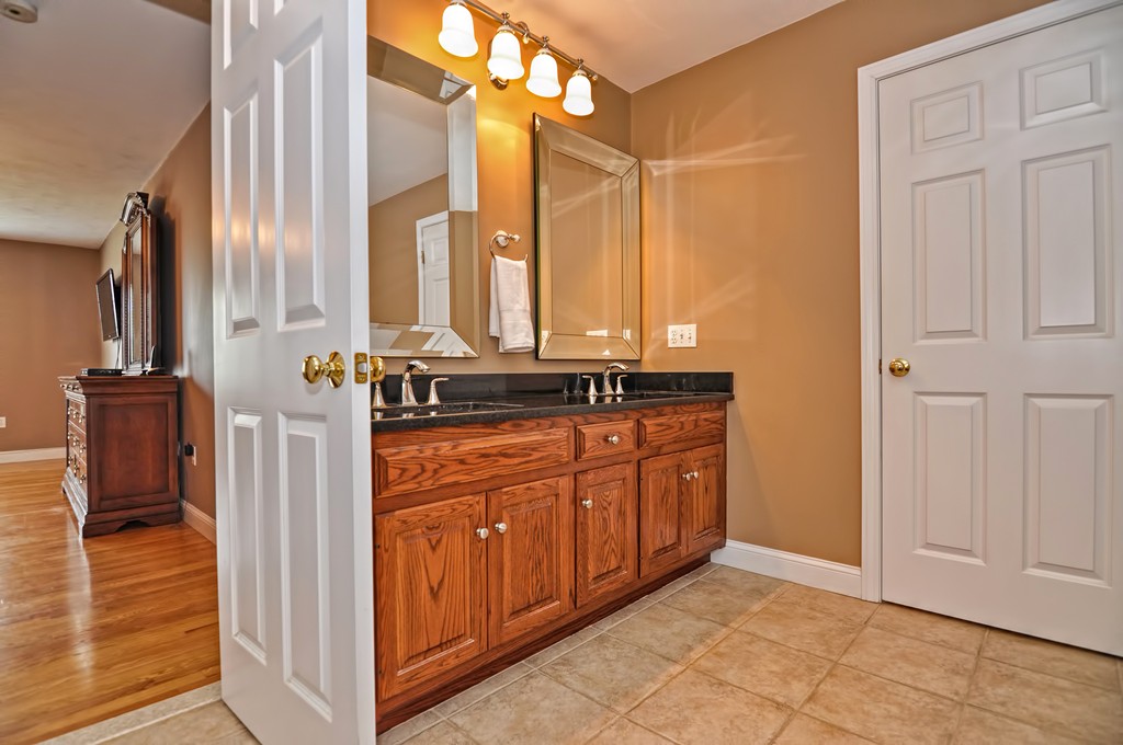 39 Highridge Road Bellingham, MA 02019 - Photo 23 of 30 Gallery Image 23