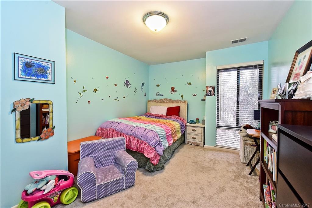 5807 Sharon Road, Unit K Charlotte, NC 28210 - Photo 14 of 23 Gallery Image 14