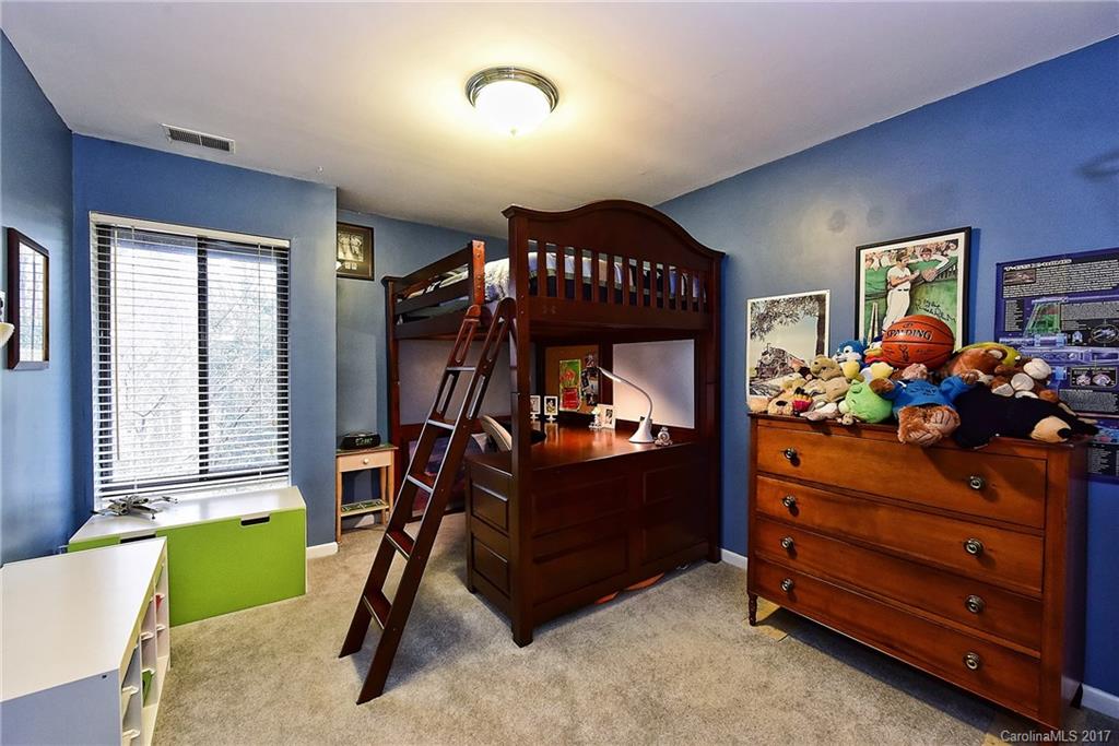 5807 Sharon Road, Unit K Charlotte, NC 28210 - Photo 15 of 23 Gallery Image 15