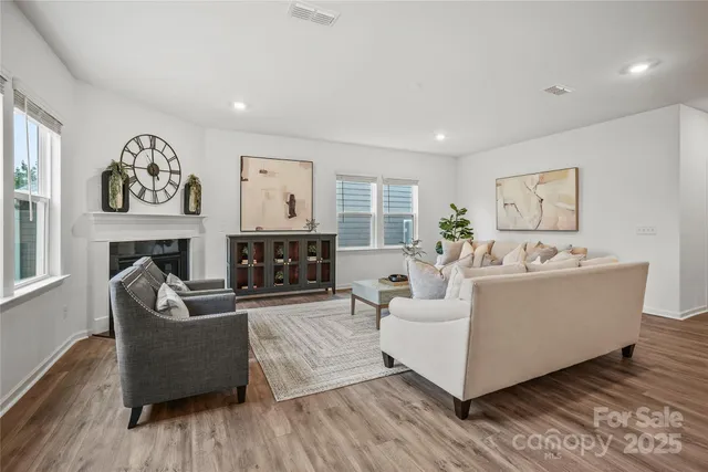 $616,915 | 14213 New Crst Drive, Unit 145, Huntersville, NC 28078