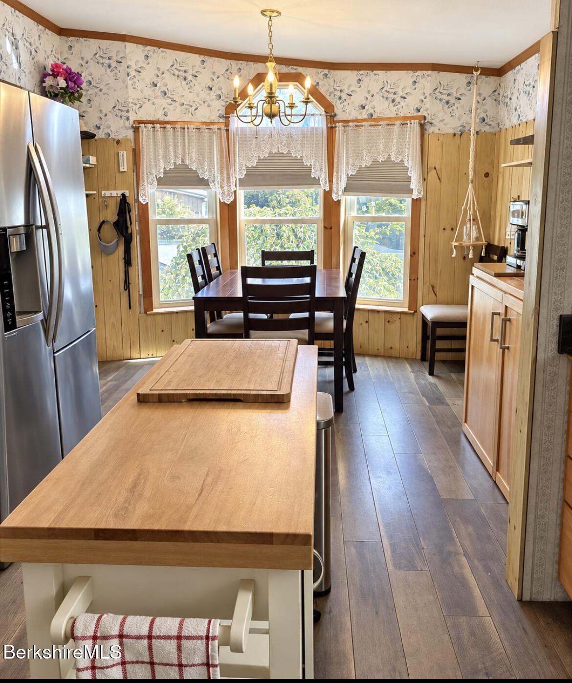 245 Cheshire Road, Unit 34 Pittsfield, MA 01201 - Photo 2 of 12 IMG_6026