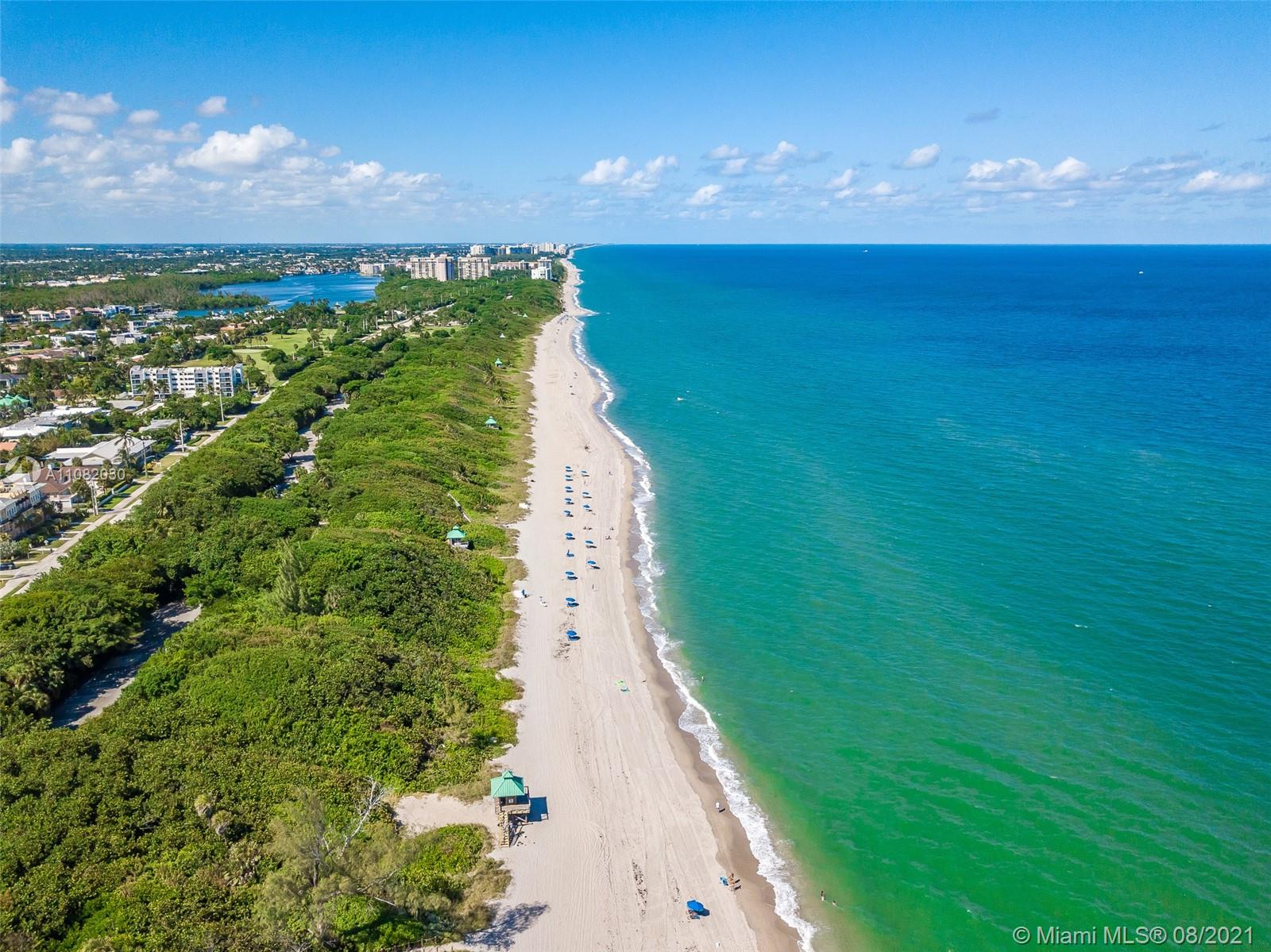 160 Northeast Wavecrest Court Boca Raton, FL 33432 - Photo 14 of 52