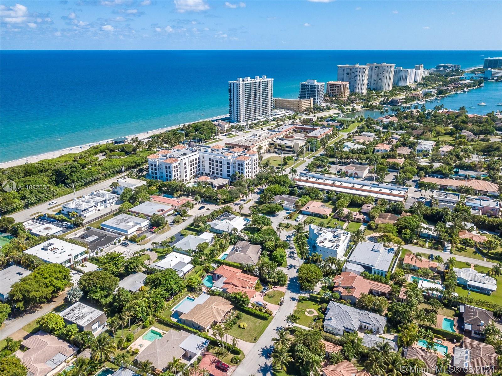 160 Northeast Wavecrest Court Boca Raton, FL 33432 - Photo 4 of 52