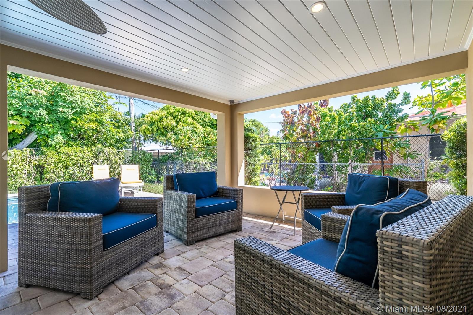 160 Northeast Wavecrest Court Boca Raton, FL 33432 - Photo 45 of 52