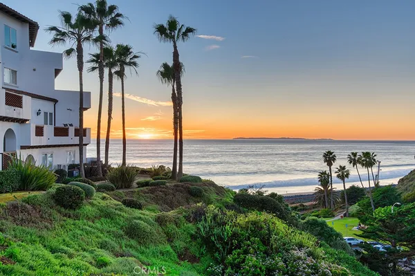 $3,199,000 | 412 Arenoso Lane, Unit 106, San Clemente, CA 92672