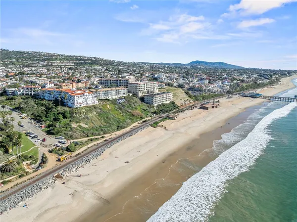 $3,199,000 | 412 Arenoso Lane, Unit 106, San Clemente, CA 92672