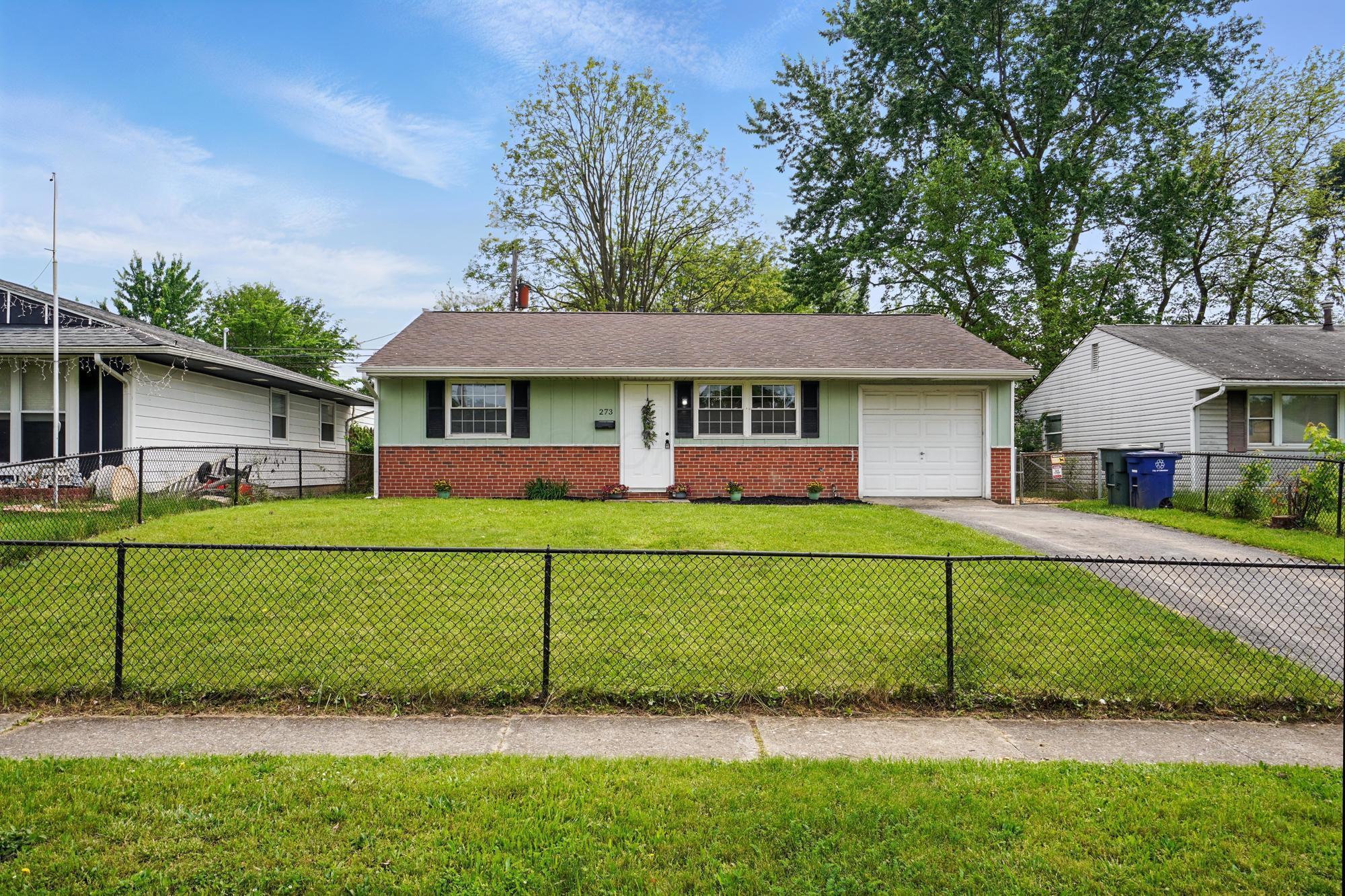 273 East Alcott Road Columbus, OH 43207 - Photo 2 of 36 Welcome to 273 E Alcott