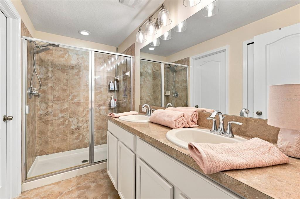9755 Trumpet Vine Loop New Port Richey, FL 34655 - Photo 13 of 32 Gallery Image 13