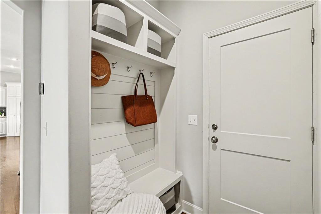 20909 South Barker Road Spring Hill, KS 66083 - Photo 18 of 34 Gallery Image 18
