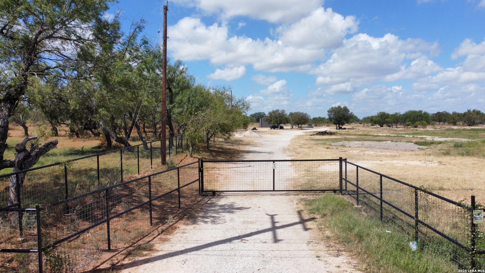 19455 Luckey Road Lytle, TX 78052 - Photo 4 of 32 Gallery Image 4
