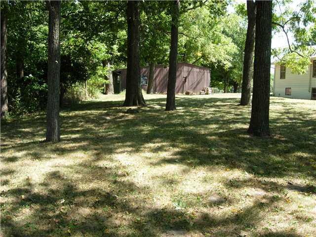 5998 Travis Road Greenwood, IN 46143 - Photo 10 of 11 Gallery Image 10