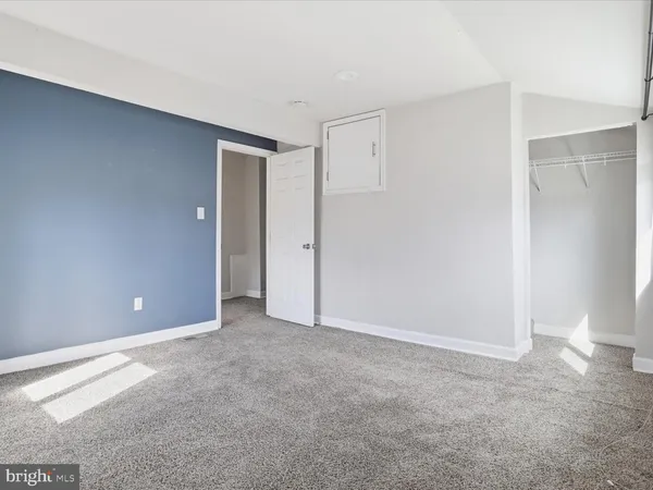 $2,400 | 5617 7th Place South, Arlington, VA 22204